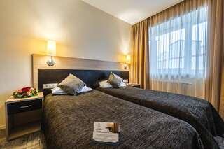 Отель Liva Hotel Лиепая Стандартный двухместный номер с 1 двуспальной или 2 отдельными кроватями, доступ в тренажерный зал-4
